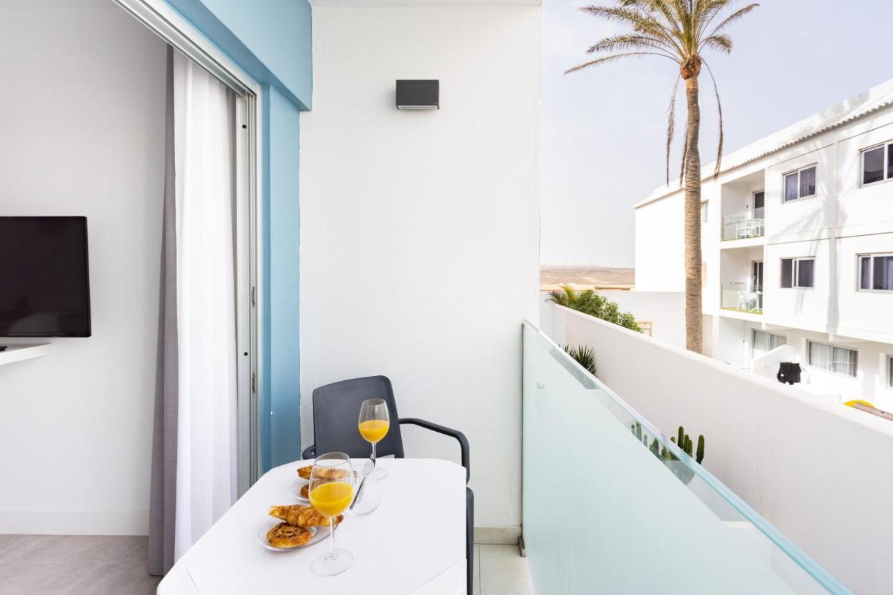 Home2Book Hola Rolls Corralejo Center Exterior photo